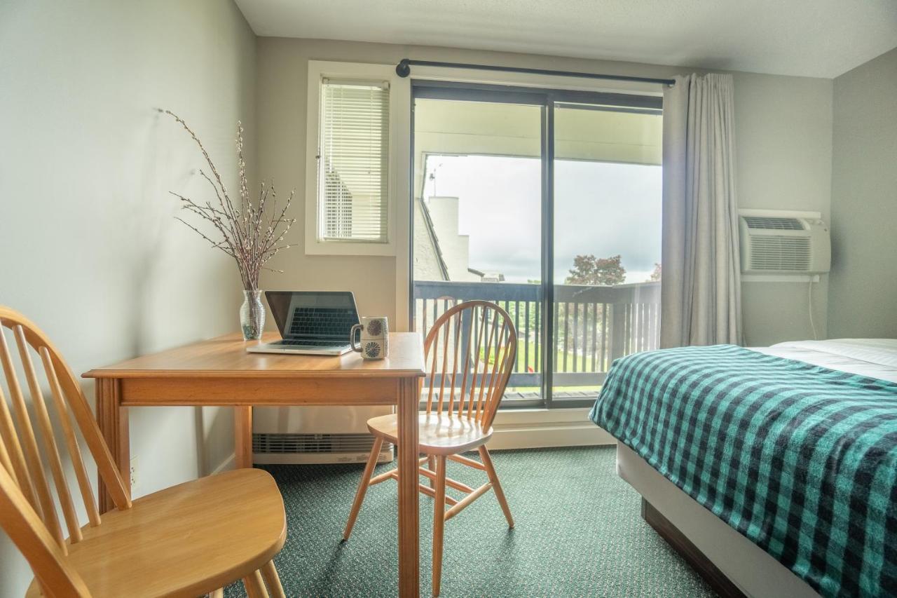 The Inn At Bolton Valley Экстерьер фото